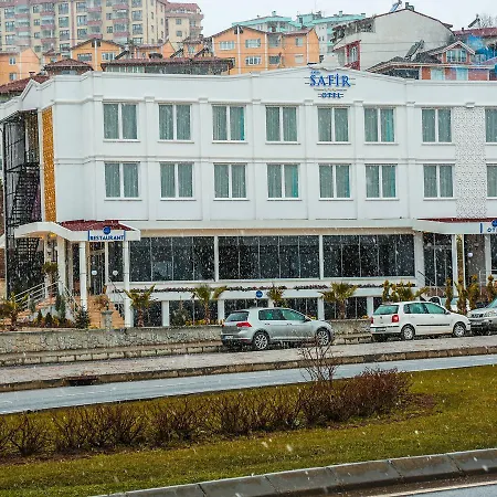Safi̇r *